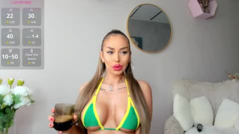 Elina online show from May 7, 2026, 6:41 am