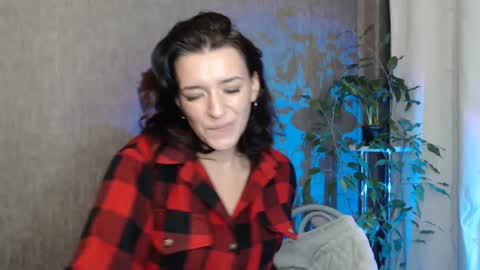 Snapshot of elinapretty chatting on January 25, 2025, 1:54 am Elina online show from January 25, 2025, 1:54 am