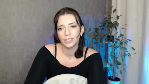 Snapshot of elinapretty chatting on January 31, 2025, 1:33 am Elina online show from January 31, 2025, 1:33 am