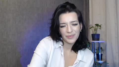 Snapshot of elinapretty chatting on March 5, 2025, 11:49 pm Elina online show from March 5, 2025, 11:49 pm