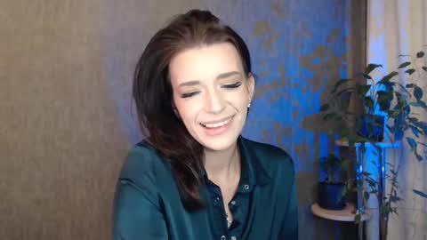 Elina online show from February 3, 2026, 11:32 pm