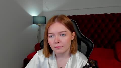 Snapshot of elinavale chatting on July 16, 2026, 7:14 am elinavale online show from July 16, 2026, 7:14 am