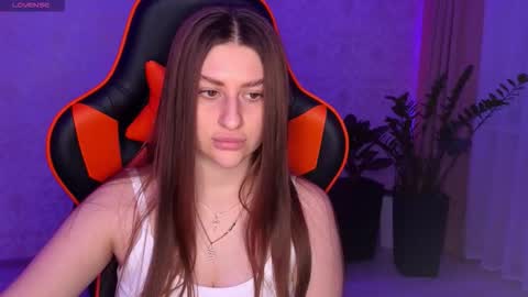 Snapshot of elinkalove chatting on October 20, 2025, 8:09 pm Elina online show from October 20, 2025, 8:09 pm