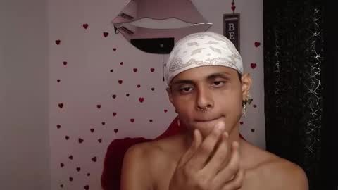 elio_fox online show from March 21, 2026, 8:19 am