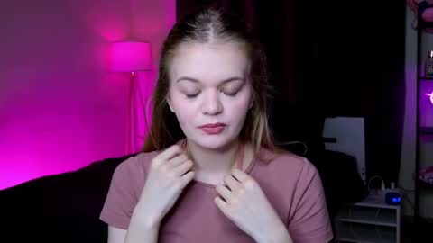 Elly online show from January 18, 2026, 3:10 am