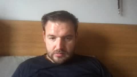 Snapshot of eliot26 chatting on October 3, 2025, 12:02 pm e26 online show from October 3, 2025, 12:02 pm