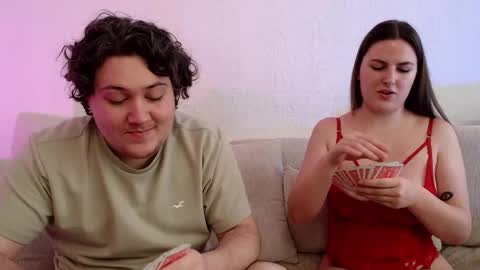 Snapshot of elipov6969 chatting on October 7, 2025, 4:04 pm Elipov6969 online show from October 7, 2025, 4:04 pm