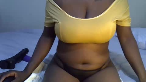 lisathegoddess online show from March 4, 2025, 2:49 am