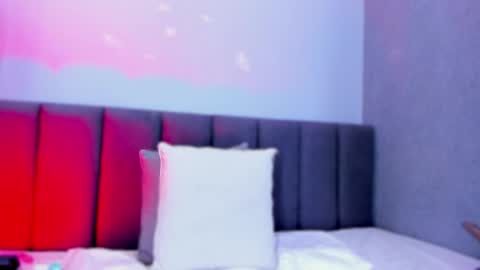 Snapshot of elisa_castrillon chatting on December 14, 2024, 12:55 am Elisa online show from December 14, 2024, 12:55 am