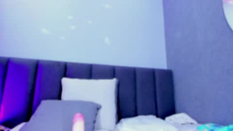 Snapshot of elisa_castrillon chatting on December 19, 2024, 10:53 pm Elisa online show from December 19, 2024, 10:53 pm