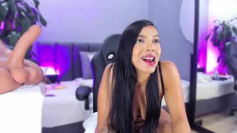 Snapshot of elisa_castrillon chatting on February 28, 2025, 12:32 am Elisa online show from February 28, 2025, 12:32 am