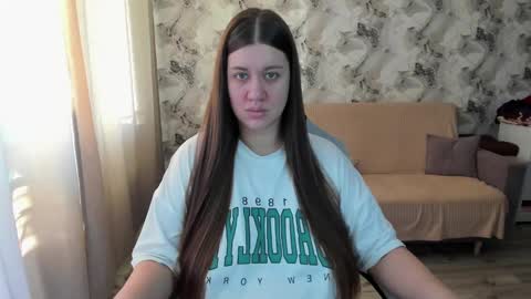 Aletta Oushen online show from October 15, 2025, 10:48 am