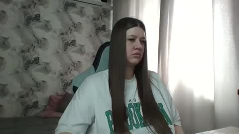 Snapshot of elisa_kollin chatting on February 22, 2026, 7:08 am Aletta Oushen online show from February 22, 2026, 7:08 am