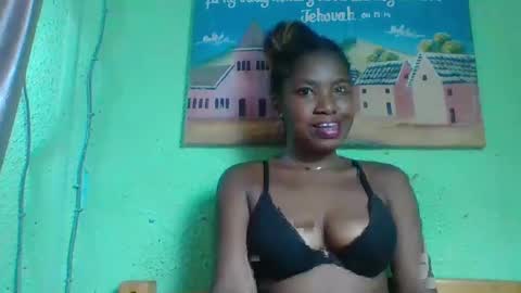 elisabeth2525 online show from January 5, 2025, 9:15 am