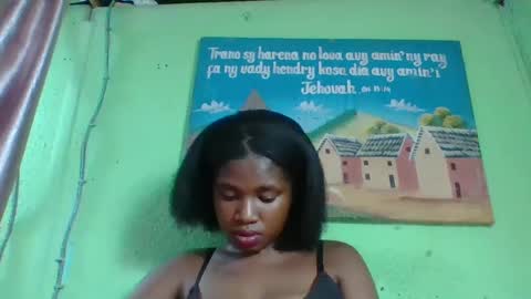 elisabeth2525 online show from January 6, 2025, 7:13 pm