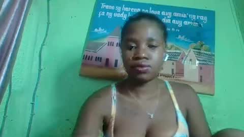 elisabeth2525 online show from January 18, 2025, 5:26 pm