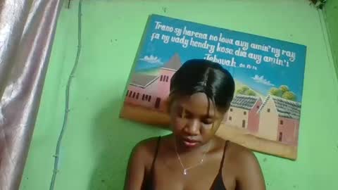 elisabeth2525 online show from January 22, 2025, 4:34 am