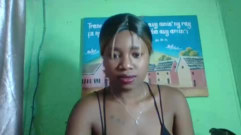 elisabeth2525 online show from January 27, 2025, 7:14 am