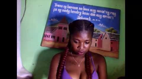 elisabeth2525 online show from February 2, 2025, 3:21 am