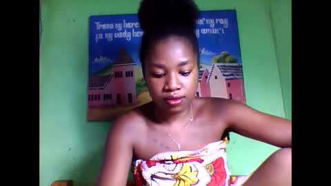 elisabeth2525 online show from February 8, 2025, 12:06 am