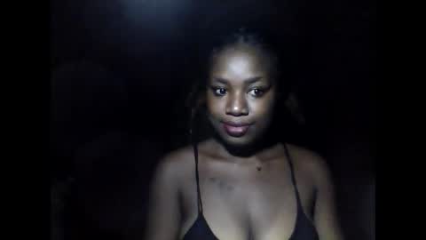 elisabeth2525 online show from March 9, 2025, 12:31 pm