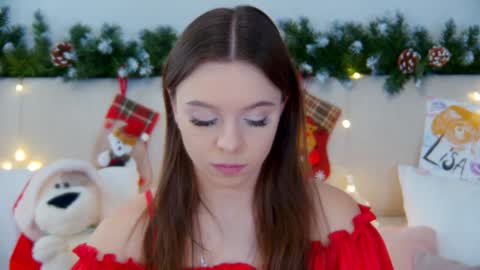 Snapshot of elisabethdavis chatting on December 18, 2024, 3:11 pm ElisabethDavis online show from December 18, 2024, 3:11 pm