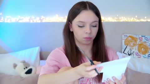 Snapshot of elisabethdavis chatting on January 18, 2025, 8:51 pm ElisabethDavis online show from January 18, 2025, 8:51 pm