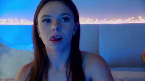 Snapshot of elisabethdavis chatting on March 10, 2025, 10:02 pm ElisabethDavis online show from March 10, 2025, 10:02 pm