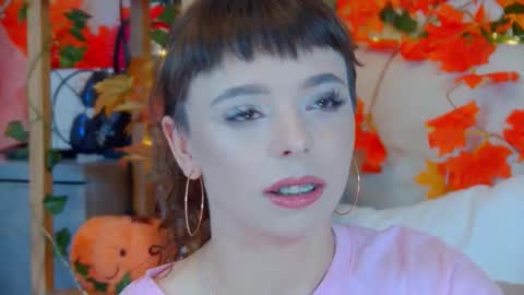 Snapshot of elisabethdavis chatting on October 13, 2025, 3:34 pm ElisabethDavis online show from October 13, 2025, 3:34 pm