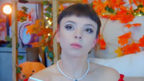 Snapshot of elisabethdavis chatting on October 16, 2025, 7:59 pm ElisabethDavis online show from October 16, 2025, 7:59 pm