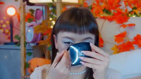 Snapshot of elisabethdavis chatting on October 17, 2025, 2:30 pm ElisabethDavis online show from October 17, 2025, 2:30 pm