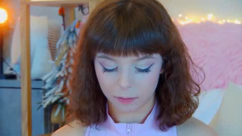 ElisabethDavis online show from November 28, 2025, 3:14 pm