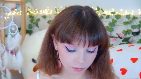 ElisabethDavis online show from April 18, 2026, 3:27 pm