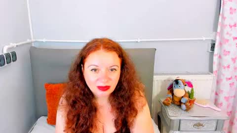 Snapshot of elisabethxsweet chatting on July 17, 2026, 5:07 pm ElisabethXSweet online show from July 17, 2026, 5:07 pm