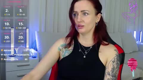 elisajanex online show from January 19, 2025, 3:29 am
