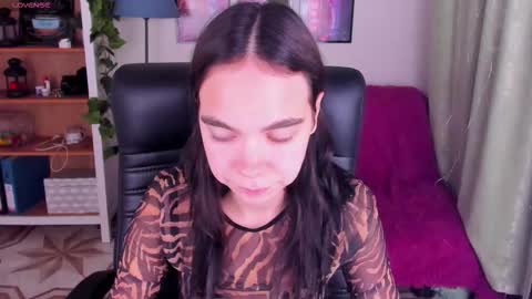 Elise online show from September 30, 2025, 3:50 pm