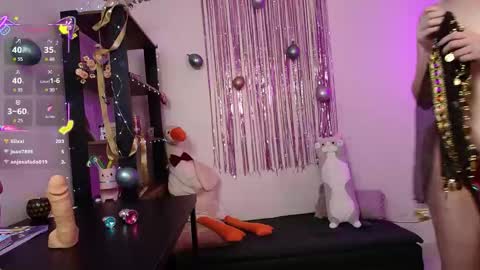 elise_nyx online show from February 20, 2026, 5:13 pm