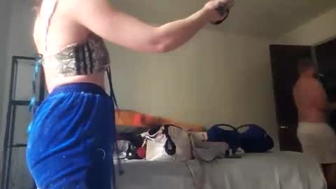 Snapshot of elisehipele chatting on November 2, 2025, 5:37 pm elisehipele online show from November 2, 2025, 5:37 pm