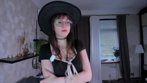 Elis online show from April 20, 2026, 8:28 am