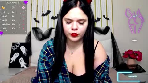 Eliss online show from October 26, 2025, 7:03 am