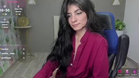 E L I S S A online show from December 28, 2024, 10:44 pm