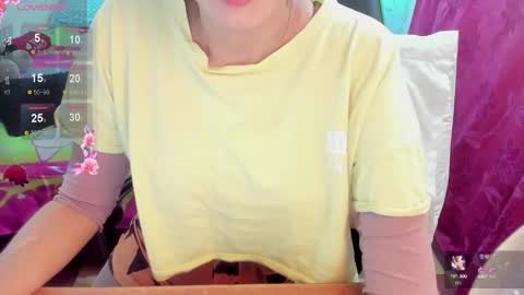 E L I S S A online show from October 15, 2025, 2:11 am