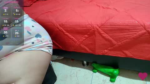 Eliss online show from October 6, 2025, 4:10 am