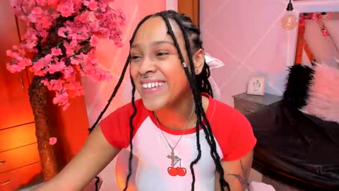 Snapshot of elit_noa chatting on September 18, 2025, 8:11 pm elit noa online show from September 18, 2025, 8:11 pm