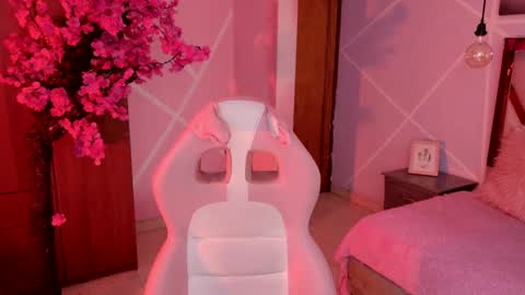 Snapshot of elit_noa chatting on November 1, 2025, 8:22 pm elit noa online show from November 1, 2025, 8:22 pm