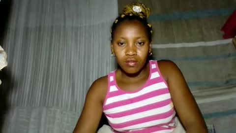 Snapshot of elita12010 chatting on June 7, 2026, 11:52 pm elita12010 online show from June 7, 2026, 11:52 pm