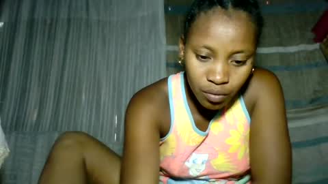 Snapshot of elita12010 chatting on June 17, 2026, 5:54 am elita12010 online show from June 17, 2026, 5:54 am