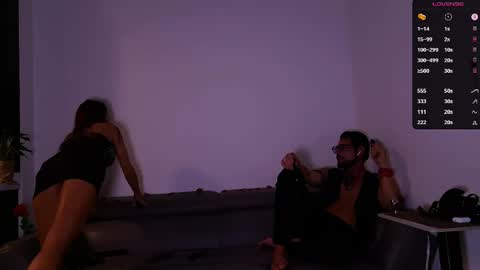 Julian  Olivia online show from April 20, 2026, 11:46 am