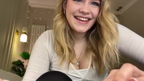 Stephanie online show from February 13, 2026, 8:49 pm