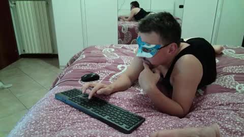 Snapshot of eliza___green chatting on October 30, 2025, 5:35 pm eliza___green online show from October 30, 2025, 5:35 pm